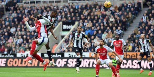 电竞投注平台-破门乏术枪手再负喜鹊，落后7分英超争冠悬了？