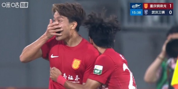 赛程安排-声援李镇全？陈纯新首开记录，进球后做出用手捂嘴的庆祝动作