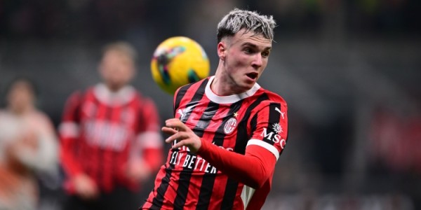 记者：米兰小将A-希门尼斯3次训练迟到，已被阿莱格里下放青年队