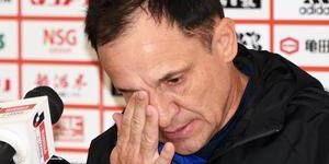 直播观看-看看日本海边的金牌球市 成都凤凰山何时高喊雄起