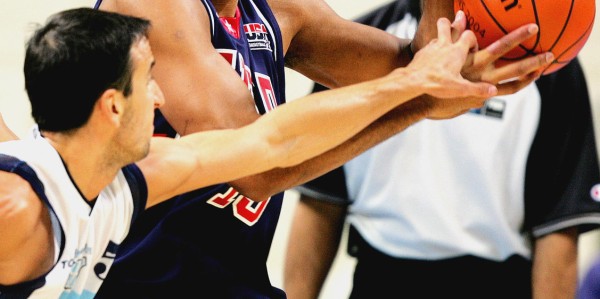 注册入口-梦之队荣耀加冕：梦八队重返巅峰之路与美国篮球的光辉重塑