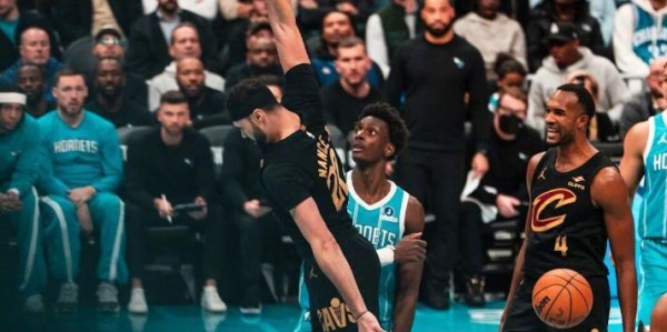 注册入口-榜眼单节17分带不动鲍尔15中1，米切尔24+6+8失误，骑士力克黄蜂