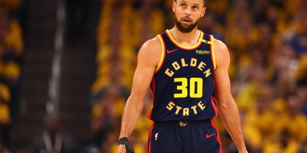 LOL世界赛2025-库里再谈73胜丢冠：没有那么多假如&amp;amp;amp;会把自己逼疯的 我坦然接受