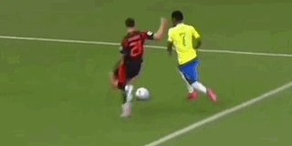 直播观看-【世预赛】维尼修斯99分钟世界波！巴西2比1哥伦比亚