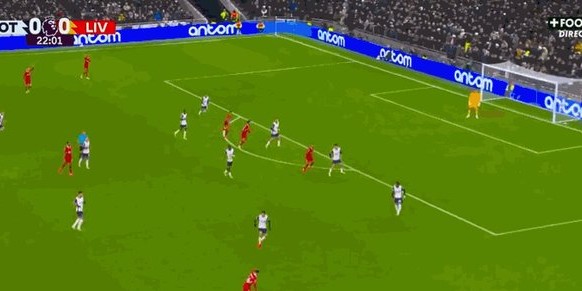 直播观看-【英超】热刺3比6利物浦，萨拉赫、迪亚斯梅开二度